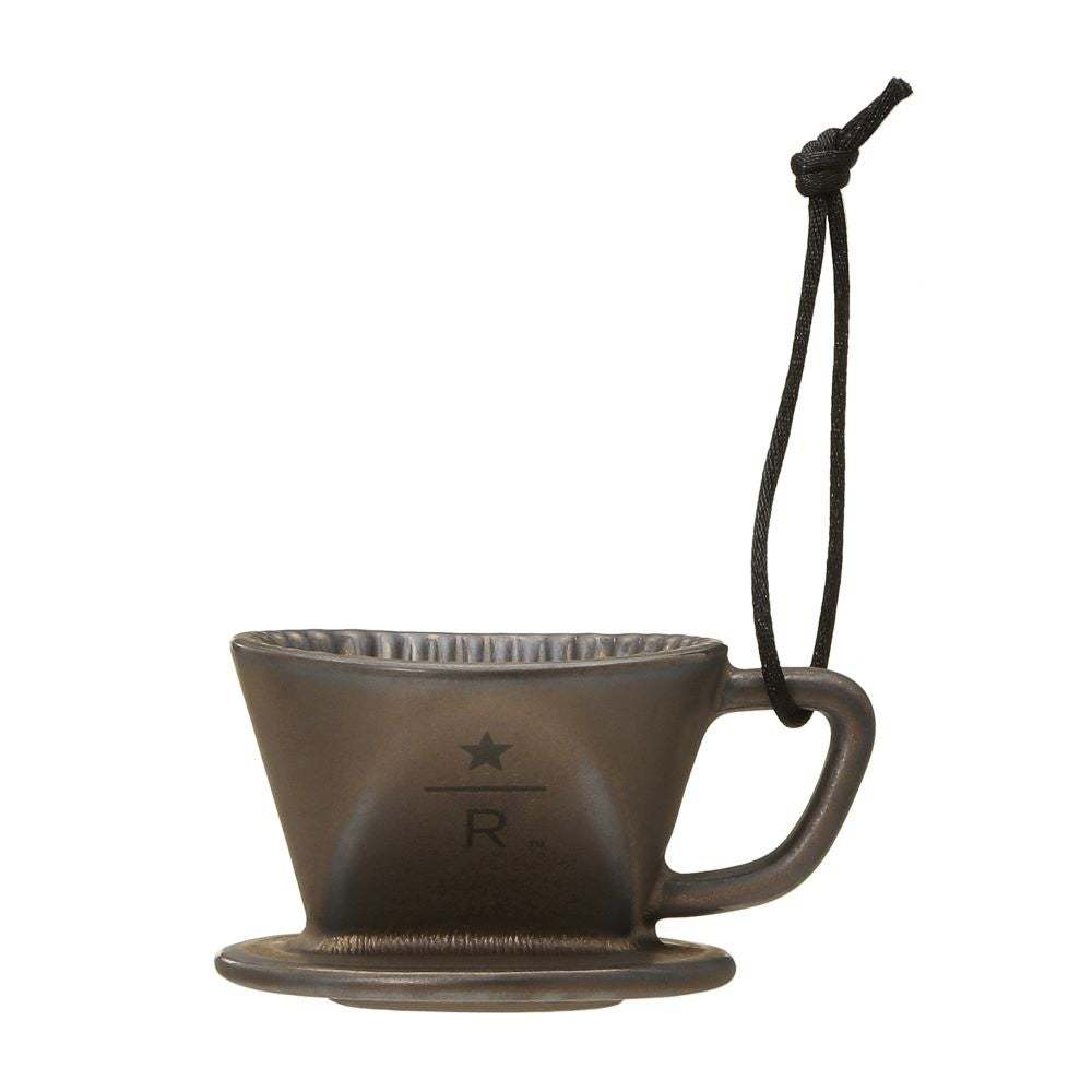 スターバックス リザーブ® ロースタリー 東京のホリデーグッズコレクション 幻想的なブルーのドリンクウェアや、コーヒーとともにホリデーの食卓を彩るアイテムが2024年11月1日に登場
