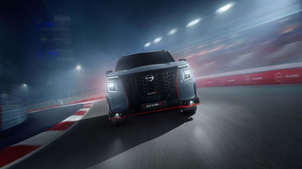 専用チューニングで約500馬力!日産のハイパフォーマンスSUV「パトロールNISMO」公開!7月より中東向けに発売