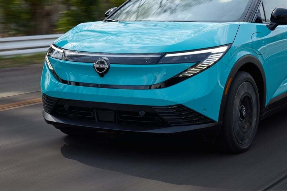 “量販EVのパイオニア”大胆進化！日産が新型「リーフ」を発表…航続距離600km実現の遊び心秘めたクロスオーバーに