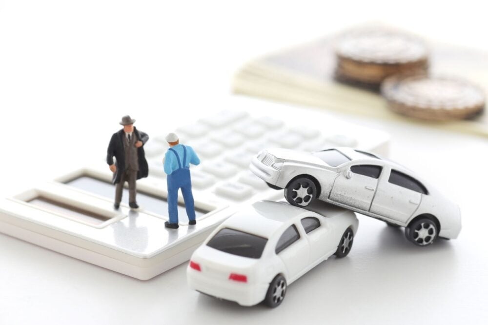 無免許運転で逮捕されるとどうなる？罰則・罰金・点数や捕まる確率は？