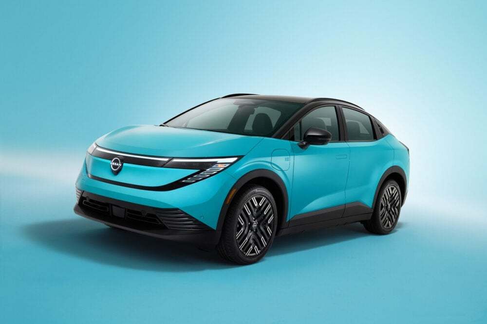 “量販EVのパイオニア”大胆進化！日産が新型「リーフ」を発表…航続距離600km実現の遊び心秘めたクロスオーバーに