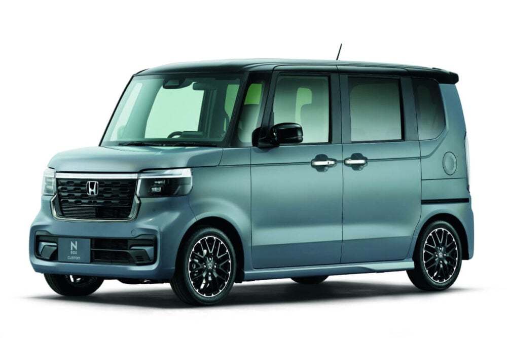 6年ぶりのフルモデルチェンジ！ホンダ新型『N-BOX』の情報が明らかに！今秋発売、8月から先行予約も