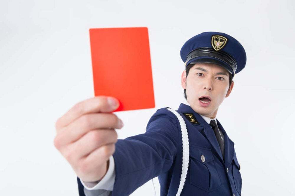 スピード違反は何キロから?罰金や違反点数など解説