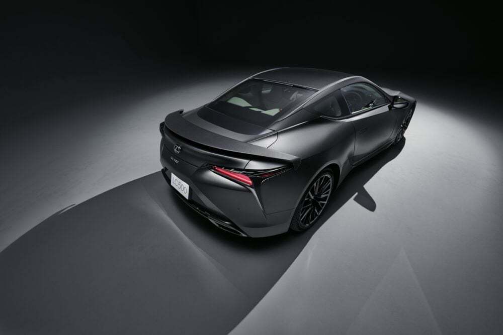 レクサスのフラグシップクーペ「LC」に集大成となる特別仕様車“PINNACLE”登場
