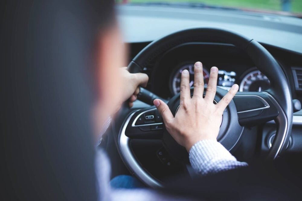 「あおるほうもあおるほうだけど…」第三者だからこそ見えた“あおり運転”の本当の原因と対策とは？知らずにやってないかチェック