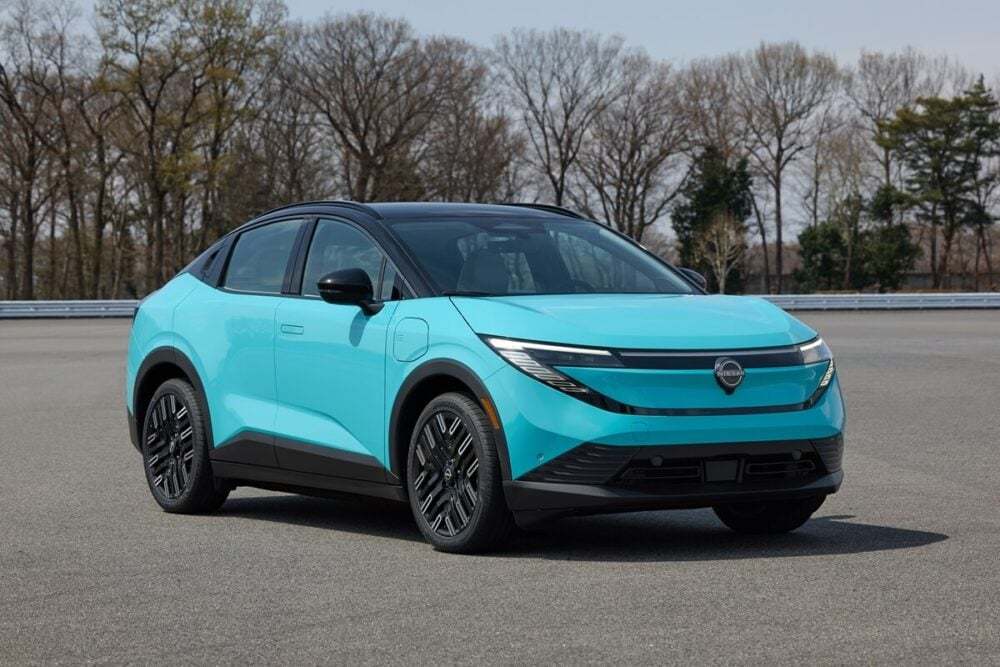 “量販EVのパイオニア”大胆進化！日産が新型「リーフ」を発表…航続距離600km実現の遊び心秘めたクロスオーバーに