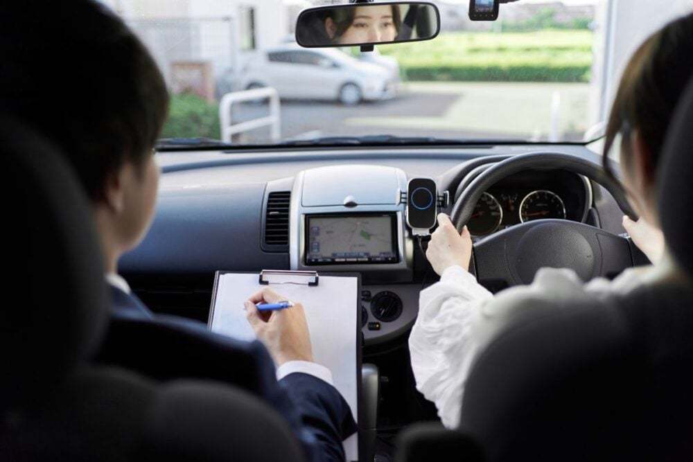 【運転免許の取り方】取得の流れと費用を解説