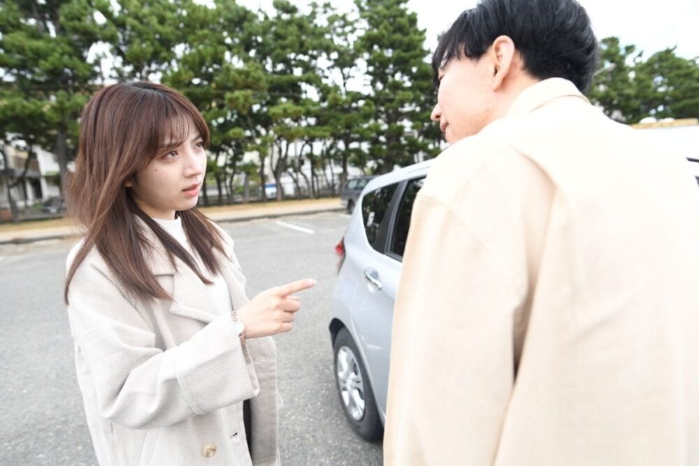 「愛車を売って結婚式を挙げたのに」ナマナマしい“離婚と車”の話を聞いてみたら…「完全に自暴自棄というか…」そんなことする!?