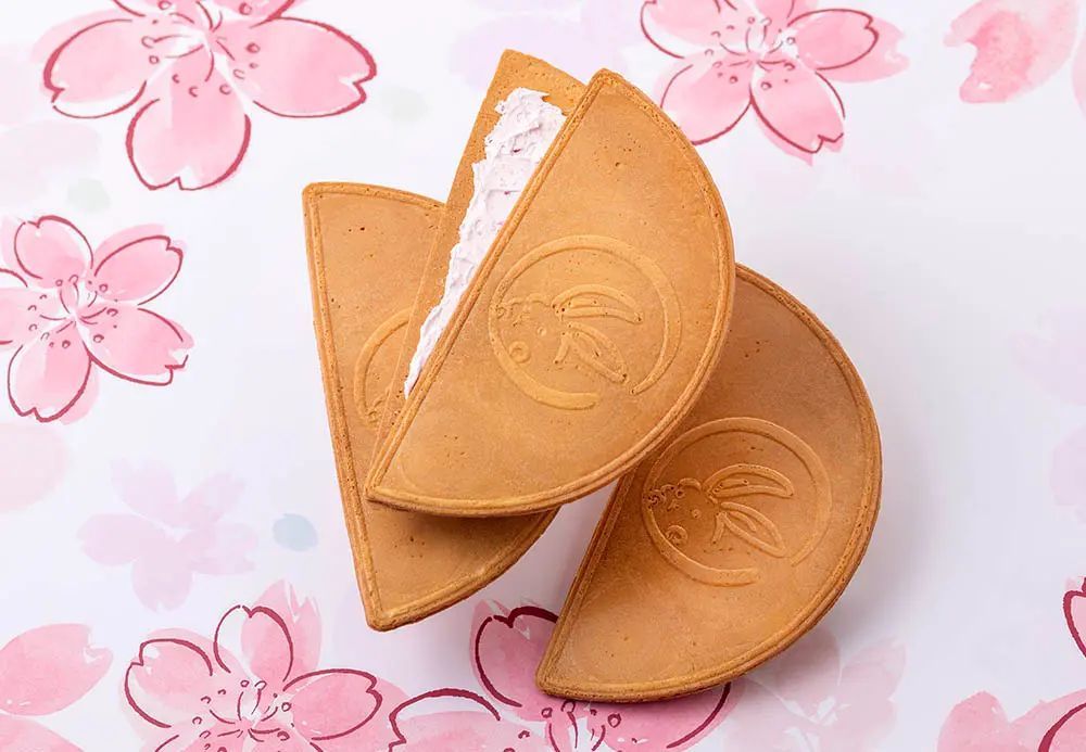 桜の名所・鎌倉より、春爛漫ゴーフレット『鎌倉さくら茶半月』登場【鎌倉五郎本店】