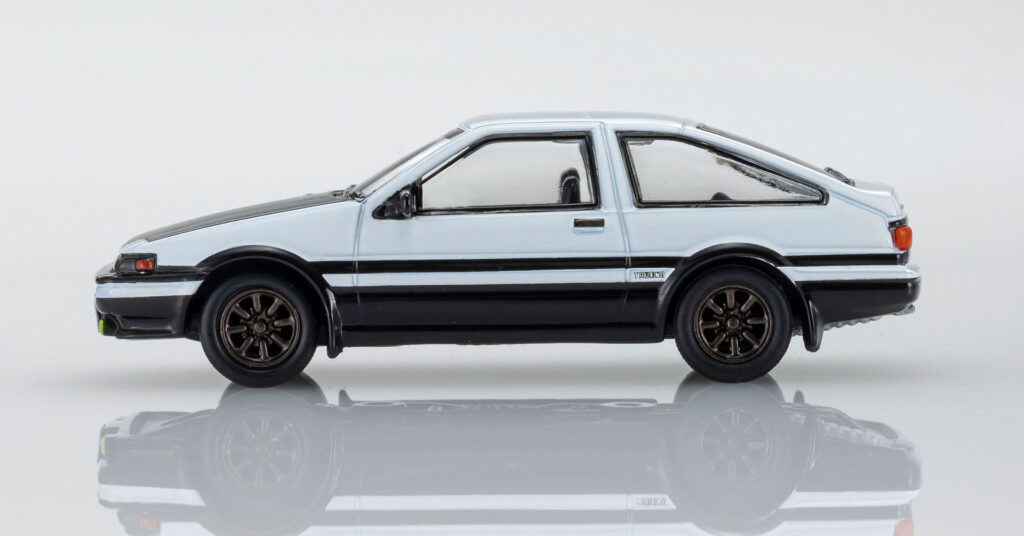 京商、KYOSHO MINI CAR & BOOK 第16弾「TOYOTA SPRINTER TRUENO」全国のファミリーマートで9月7日(木)より発売!