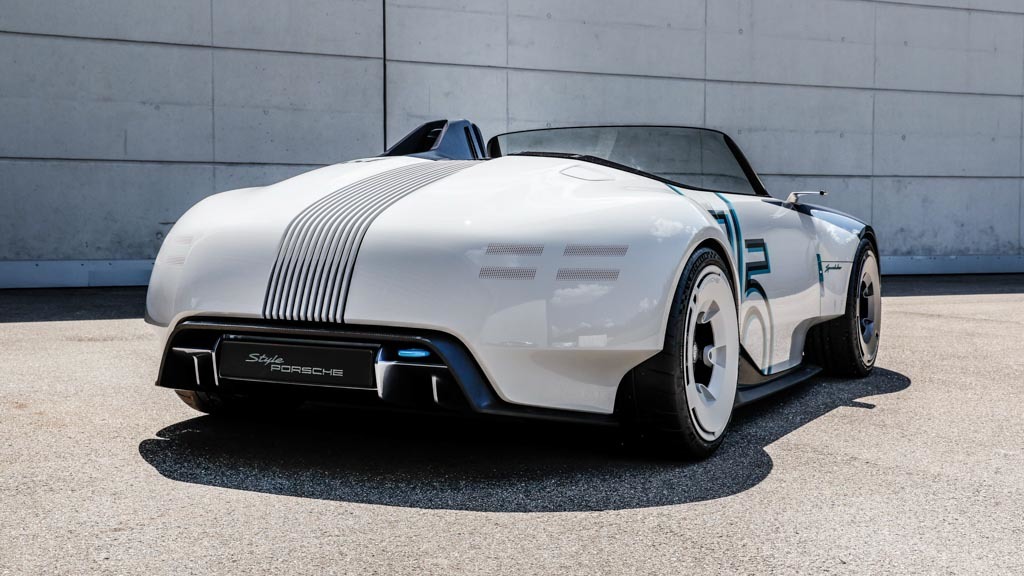 「グッドウッド・フェスティバル・オブ・スピード」30周年！ ポルシェは「ビジョン357 スピードスター」で華々しくお祝い