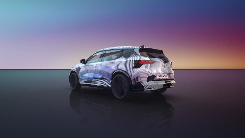 ルノーのコンセプトカー「セニック・ビジョン」から新型「ルノー・セニックe-テック・エレクトリック」誕生！
