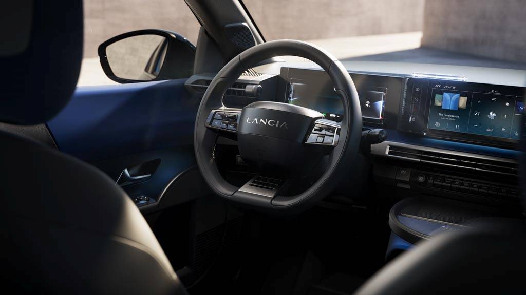 ランチア、新時代の幕開け! 新型「ランチア・イプシロン」、ついに発表。デザイン、快適性、オンボード・ウェルビーイングの究極の表現