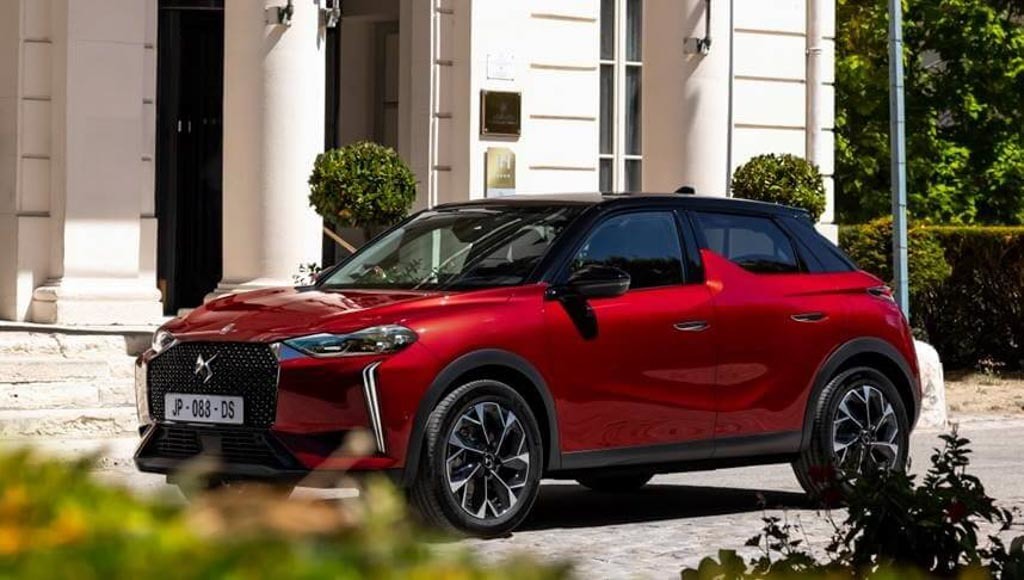 さらなる洗練と最先端の進化を遂げた新型「DS 3」発売。最新のインフォテインメントシステムも搭載