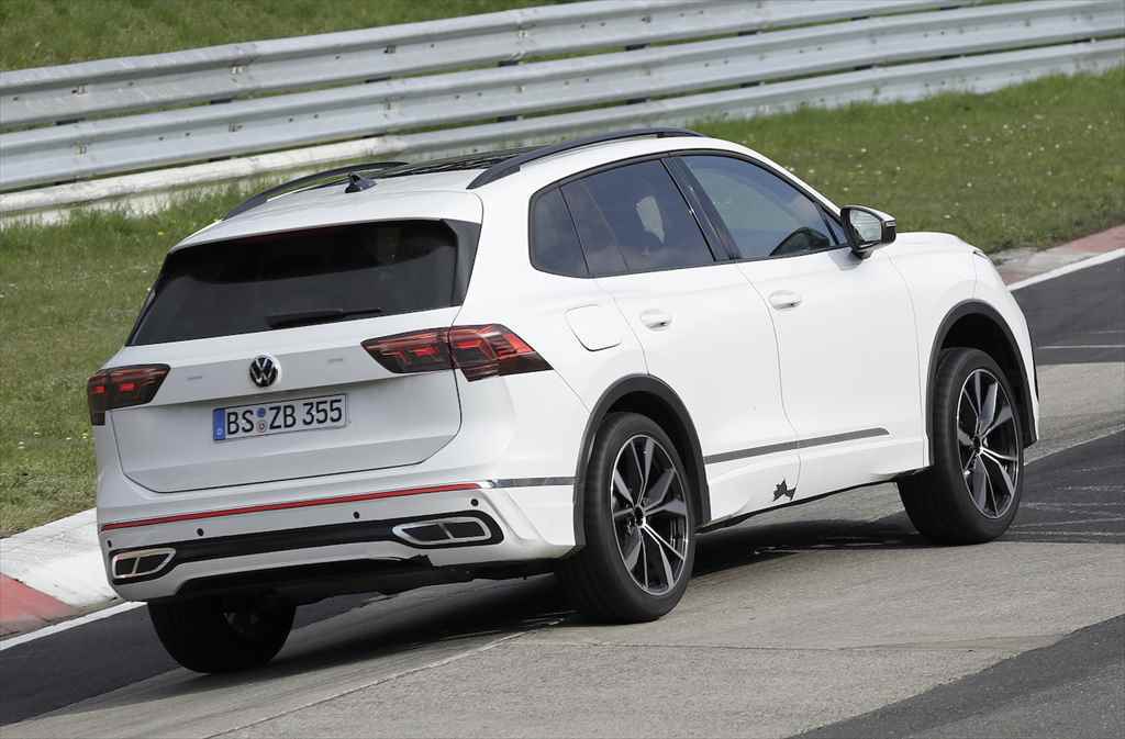 【スクープ】VW「ティグアン」次世代型はBEVと併売へ……。最新プロトタイプをキャッチ！
