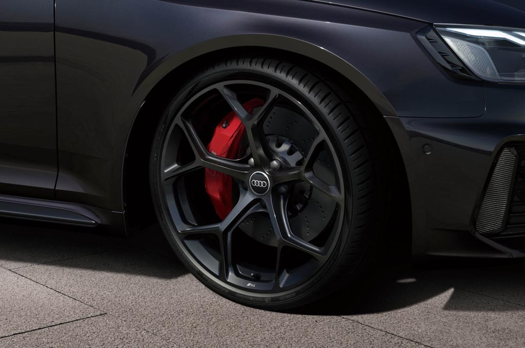 アウディの限定モデル「RS4 アバント RSコンペティション」「RS5 スポーツバック RSコンペティション」発表