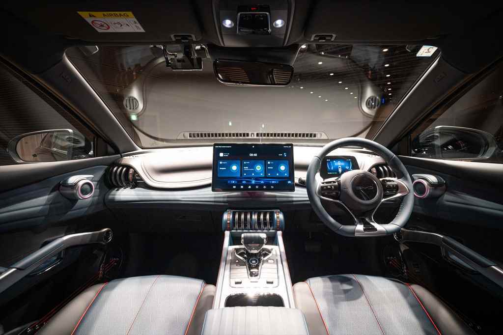 人気のe-SUVに新カラー登場! アップデートした「BYD ATTO3」が税込450万円で発売