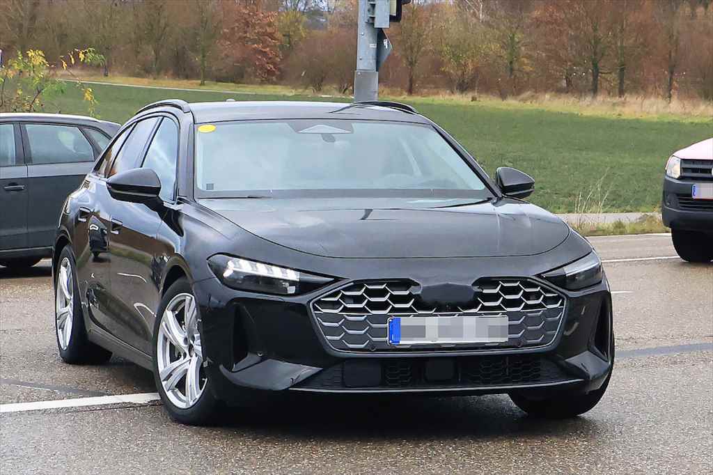 【スクープ】これがアウディA4後継モデルとなる「A5アバント」だ！ そのデザインを大公開！