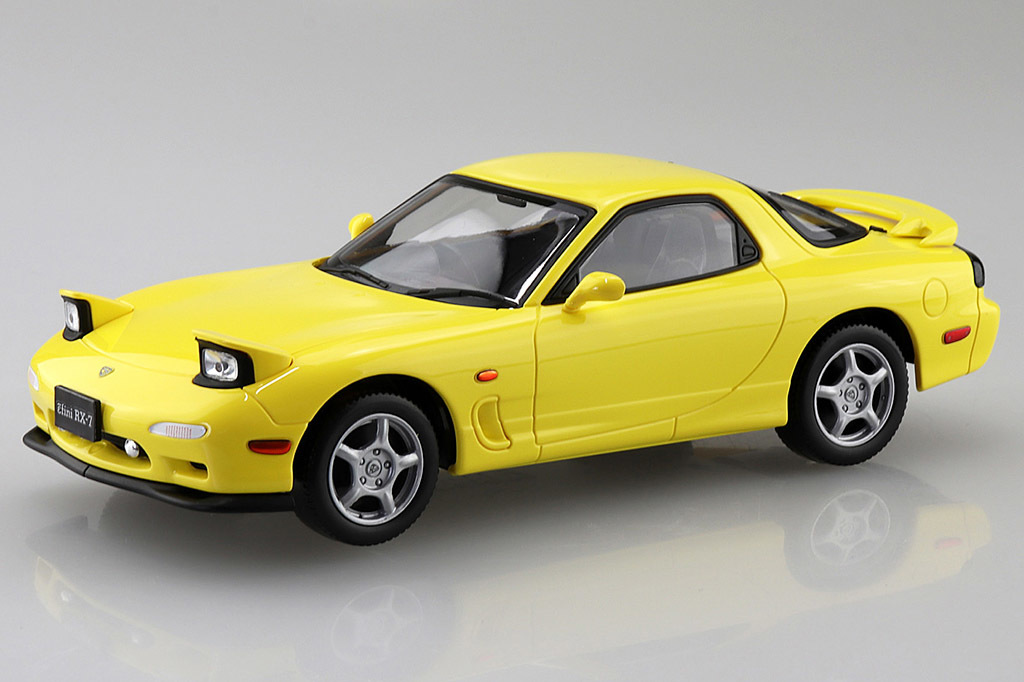 アオシマ楽プラ「FD3S RX-7」に新色登場！人気のコンペティションイエローとモンテゴブルーが仲間入り