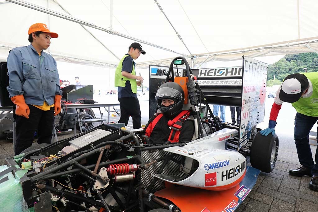 今年の栄冠はどのチームに!?「第22回学生フォーミュラ日本大会」、愛知県常滑市のAichi Sky Expoで9月9日から開催！