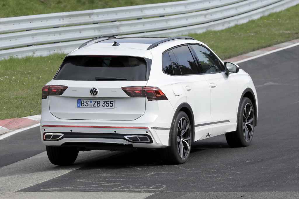 【スクープ】VW「ティグアン」次世代型はBEVと併売へ……。最新プロトタイプをキャッチ！