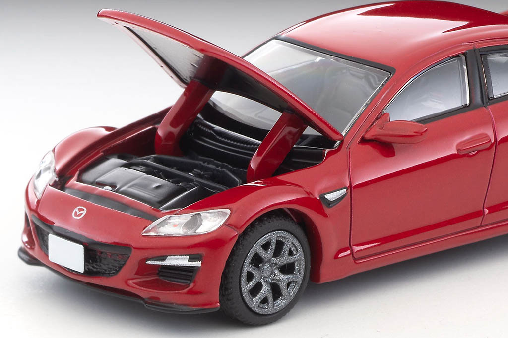 ロクヨンなのにエンジン再現!トミーテック、「マツダRX-8」をついにミニカー化!【モデルカーズ】