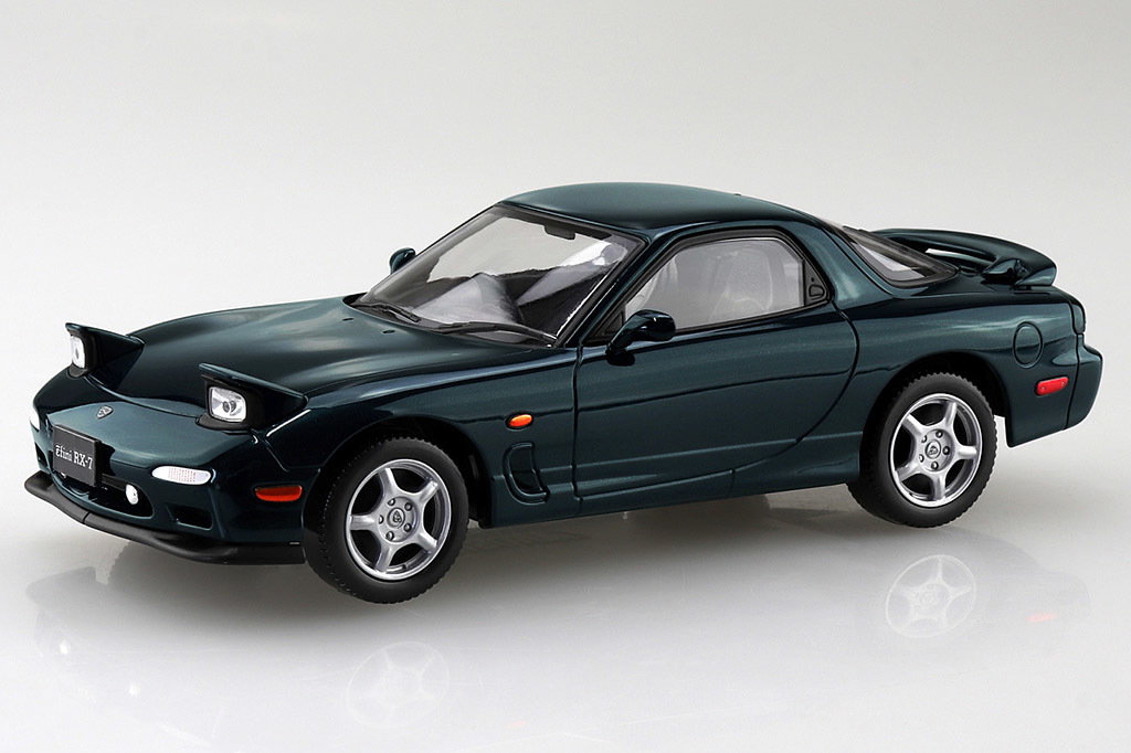 アオシマ楽プラ「FD3S RX-7」に新色登場！人気のコンペティションイエローとモンテゴブルーが仲間入り