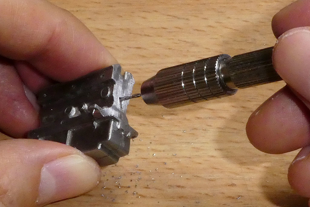 エンジン関連パーツをもう一度見直し！旧グンゼ製ハイテックモデル「ジャガーEタイプ」を地道に作ってみる・第19回
