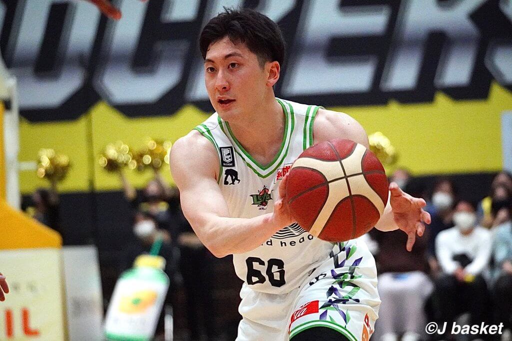 【Bリーグ】松下裕汰(北海道)プロ選手契約　ルーキーイヤーの来季「オフェンス面でシュートの確率を上げることが課題」