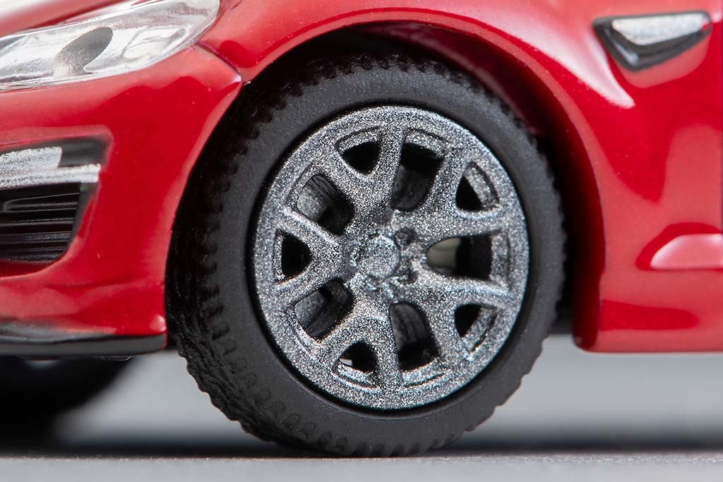 ロクヨンなのにエンジン再現!トミーテック、「マツダRX-8」をついにミニカー化!【モデルカーズ】