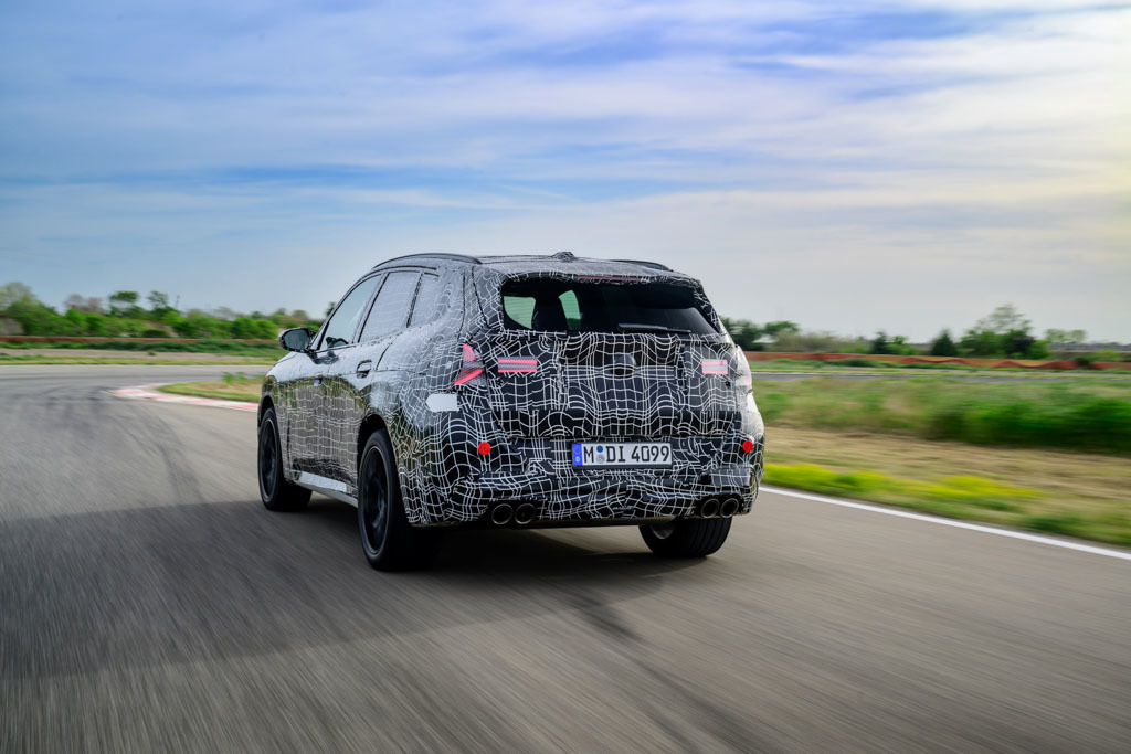 正確､確実､多用途！ ダイナミックな走行テストを受ける新型｢BMW X3｣