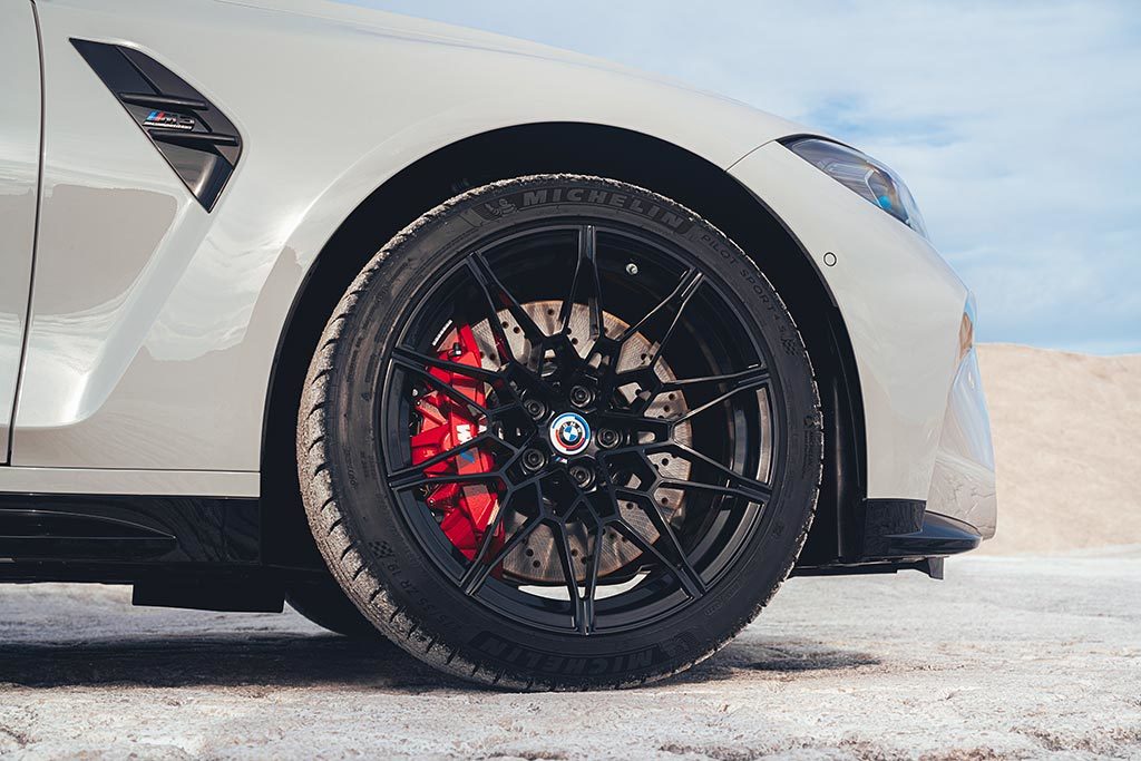 サーキット走行可能なツーリング・モデル! 「BMW M3 コンペティション M xDriveツーリング」誕生
