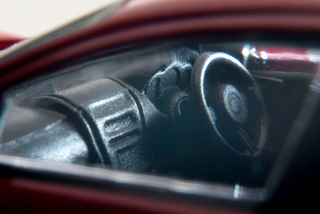 ロクヨンなのにエンジン再現!トミーテック、「マツダRX-8」をついにミニカー化!【モデルカーズ】