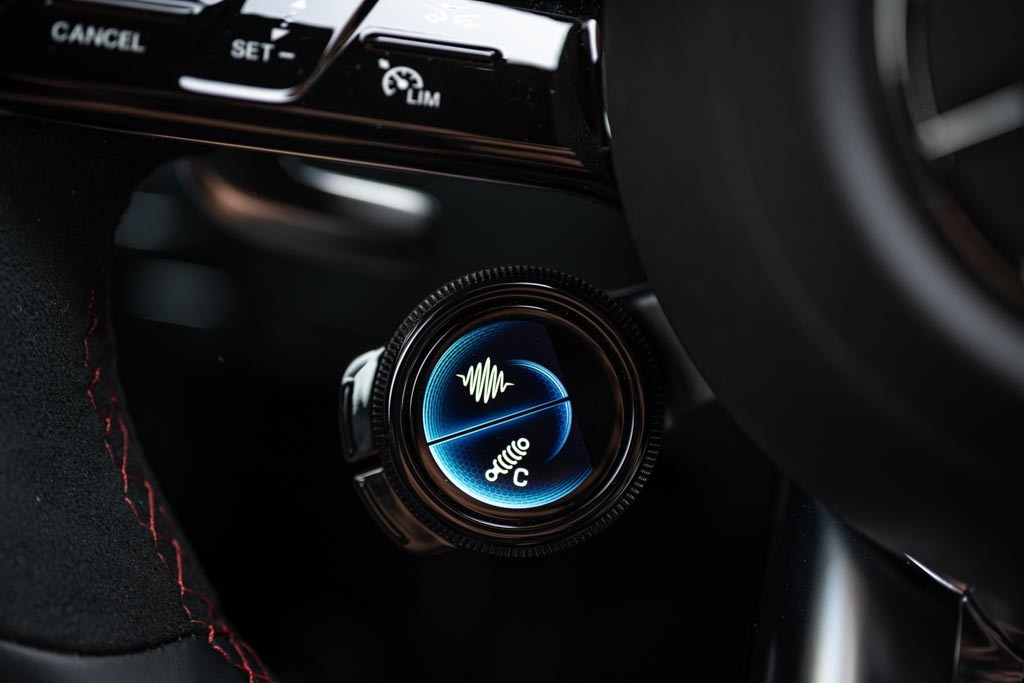 F1技術採用の駆動システム採用！ メルセデスAMG､｢GT63 S E PERFORMANCE｣追加