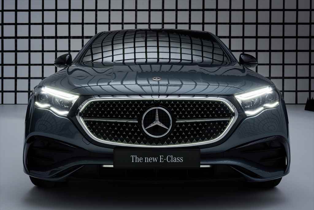 デザインを一新し多彩な先進技術を搭載！ メルセデス・ベンツが新型「Eクラス」を発表【東京オートサロン2024】