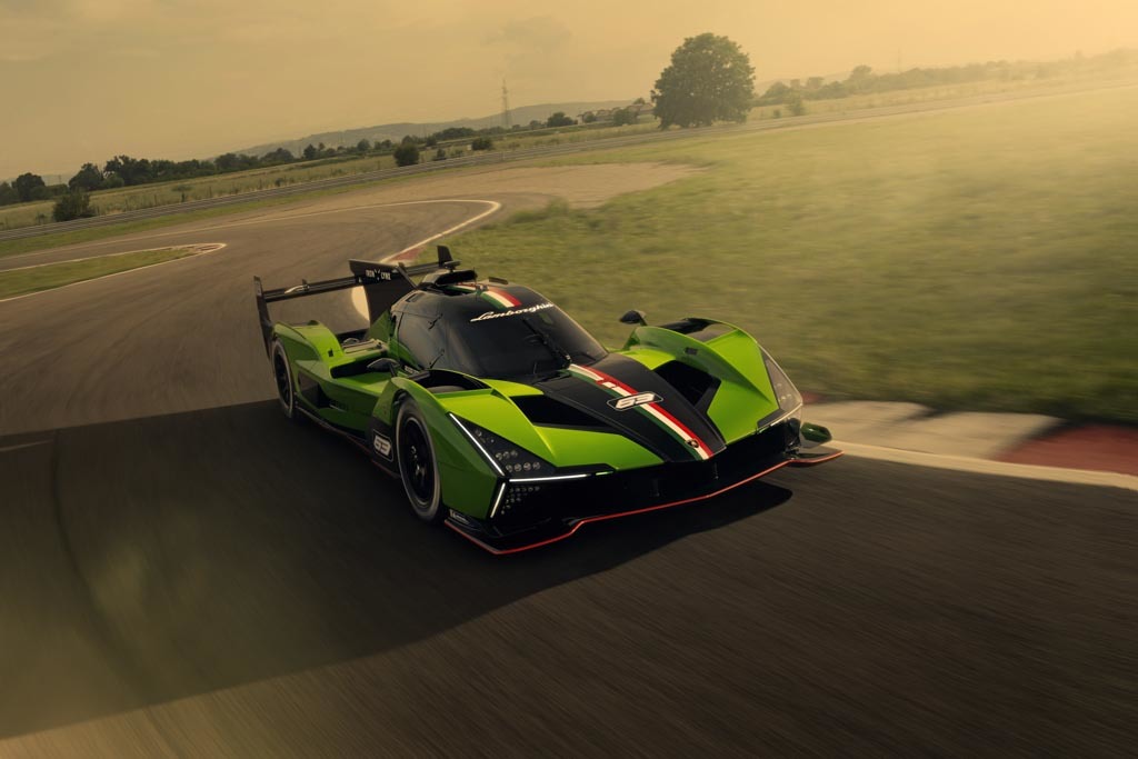 耐久レースの頂点を目指す！ ランボルギーニが初のハイブリッド・レーシング・プロトタイプとなる「SC63」を発表！