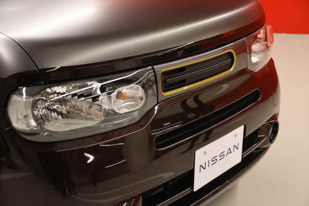 日産が内外装部品のリフレッシュやカスタマイズを施した中古車のトライアル販売を発表！