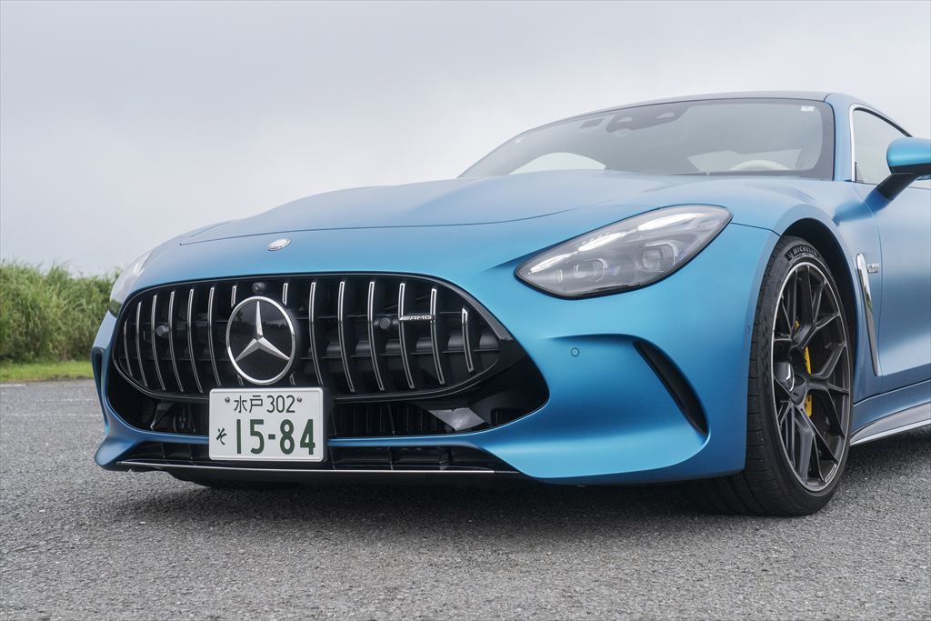 刺激的な純内燃エンジンの4L V8ツインターボはいまや希少！「メルセデスAMG GT」【野口 優のスーパースポーツ一刀両断！】