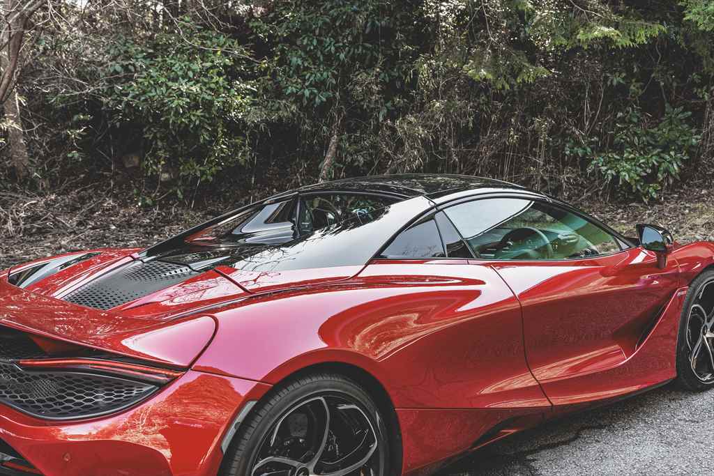 ドライバーを虜にしてしまうほどの巧みな旋回性能を披露!「マクラーレン750Sスパイダー」【野口 優のスーパースポーツ一刀両断!】
