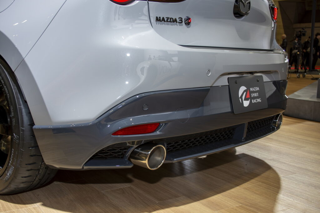 マツダ、レース活動を通して培ったノウハウを詰め込んだコンセプトカー「MAZDA SPIRIT RACING 3 concept」公開
