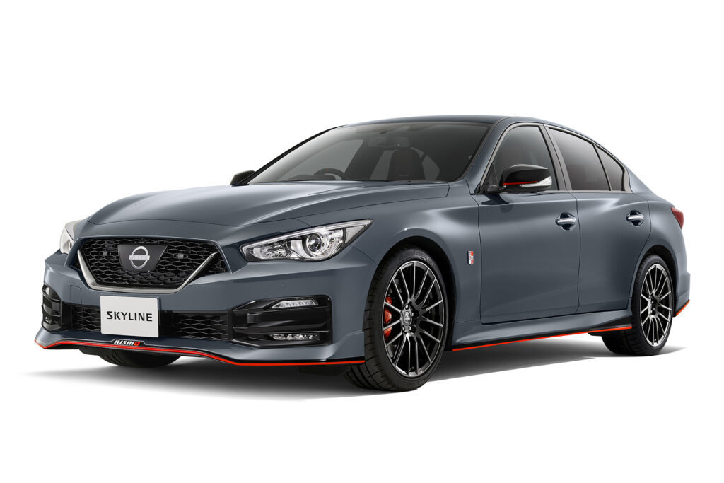 サーキット走行用にスピードリミッターを解除するスカイライン NISMO用、NISMOスポーツリセッティング発売