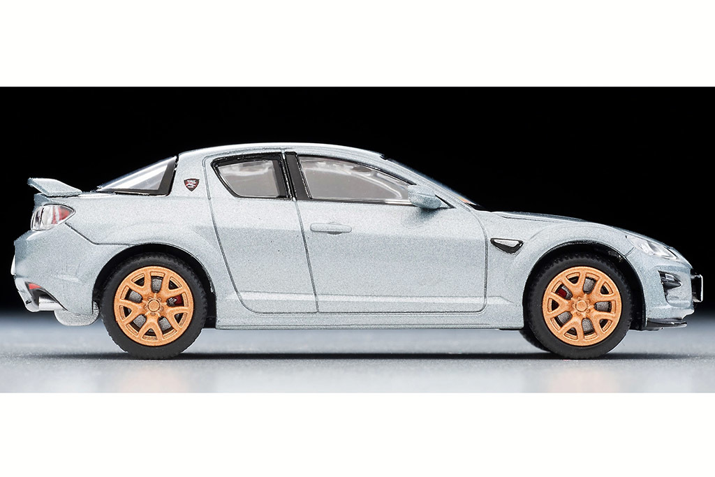 ロクヨンなのにエンジン再現!トミーテック、「マツダRX-8」をついにミニカー化!【モデルカーズ】