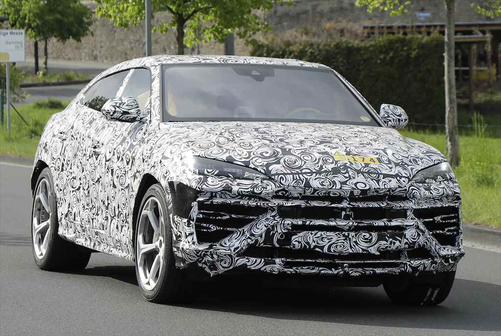 【スクープ】ランボルギーニ「ウルス」の最強モデルとなるPHEV版は2023年内デビューへ!