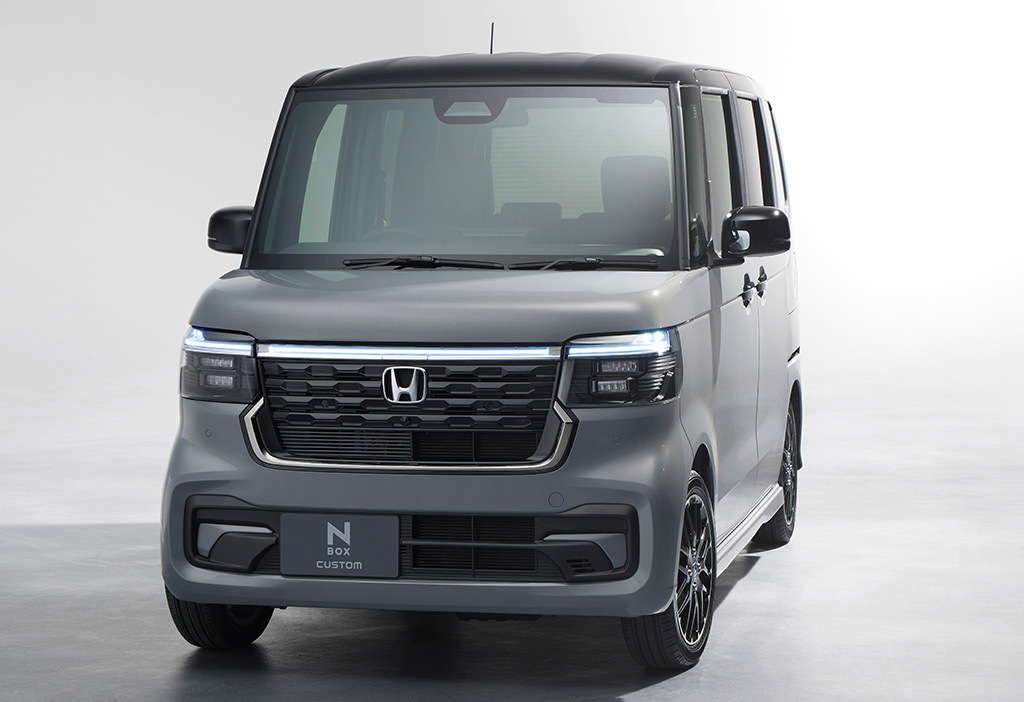 上質さが感じられるデザインに進化! 新型「ホンダ・N-BOX」発売