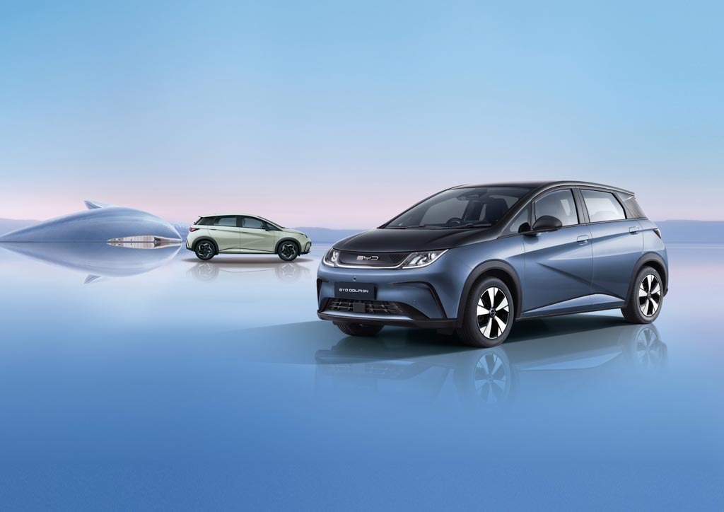 なんと税込363万円～！ BYD､日本モデル第2弾のコンパクトEV｢ドルフィン｣発売｡”生活の足”としての普段使いに最適な一台
