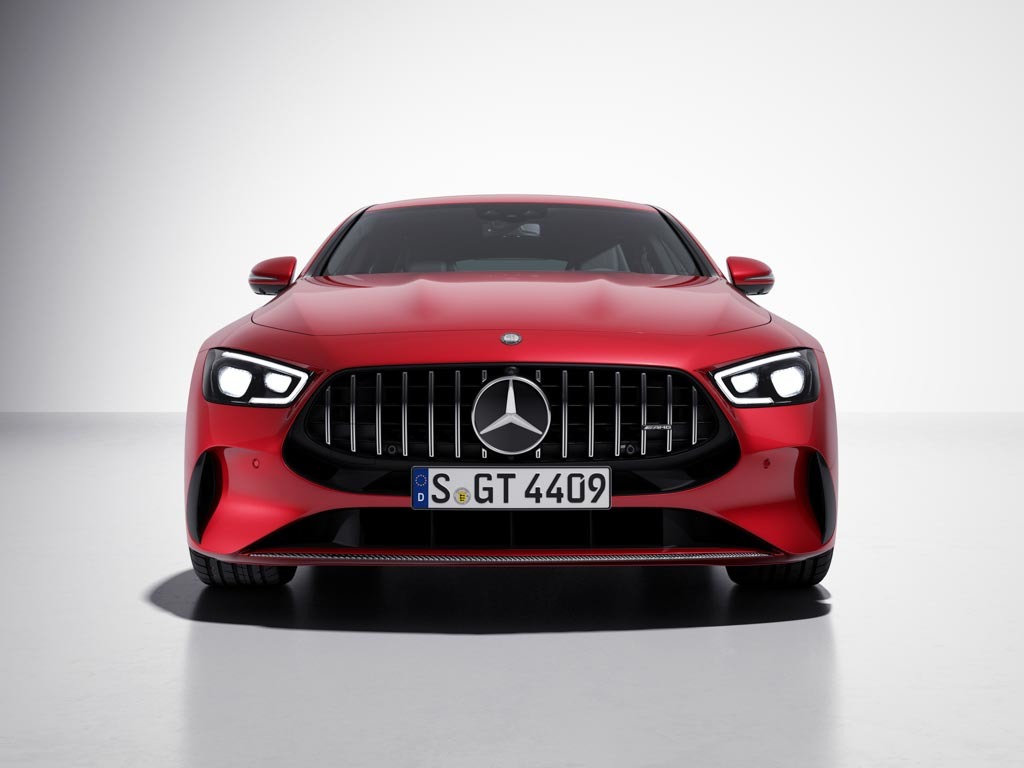F1技術採用の駆動システム採用！ メルセデスAMG､｢GT63 S E PERFORMANCE｣追加