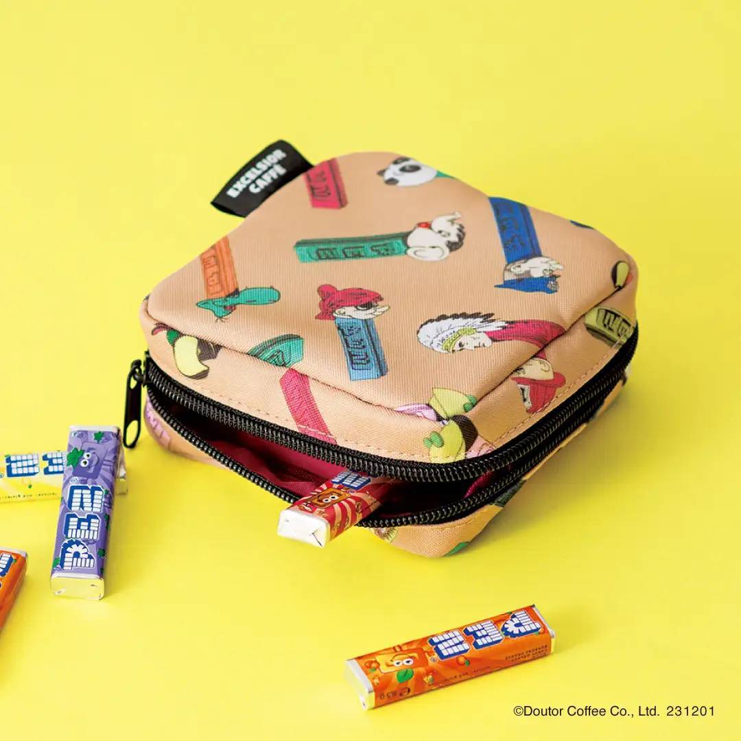 キャンディ・ブランド「PEZ(ペッツ)」と初コラボ! 幸せを詰め込んだ「2024 HAPPY BAG」 エクセルシオール カフェで12月1日より予約開始