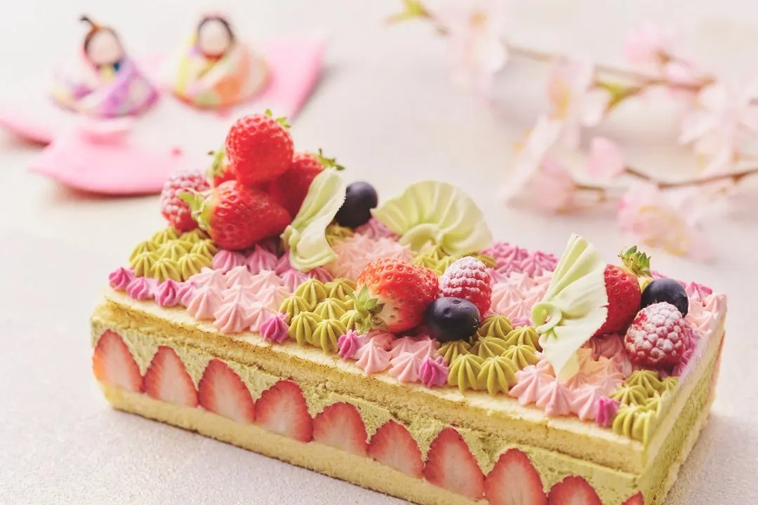 ストリングスホテル東京インターコンチネンタル、2月25日よりひなまつり向けの愛らしい雛ケーキを販売ストリングスホテル東京インターコンチネンタル、2月25日よりひなまつり向けの愛らしい雛ケーキを販売