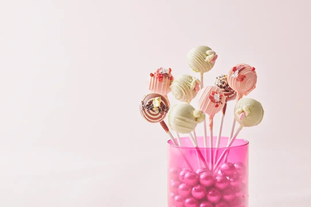 【テイクアウト】春色の和スイーツをあなたに。スプリングロリポップチョコレート