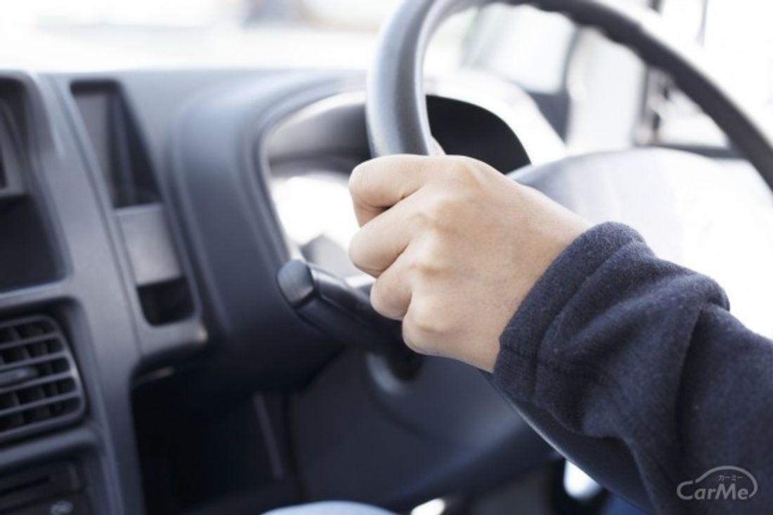 自動車保険は、確定申告や年末調整で控除対象になる?